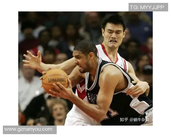 足球场上的笑料百出 球星们的幽默瞬间与意外搞笑时刻